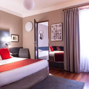 George Hotel